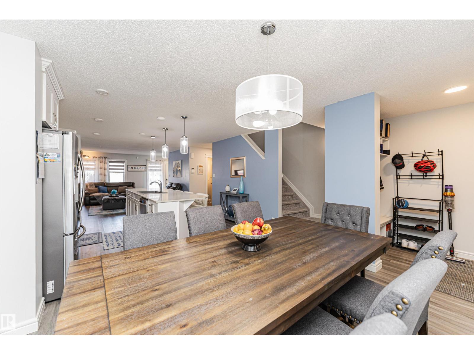 2051 GRAYDON HILL CR SW, Edmonton