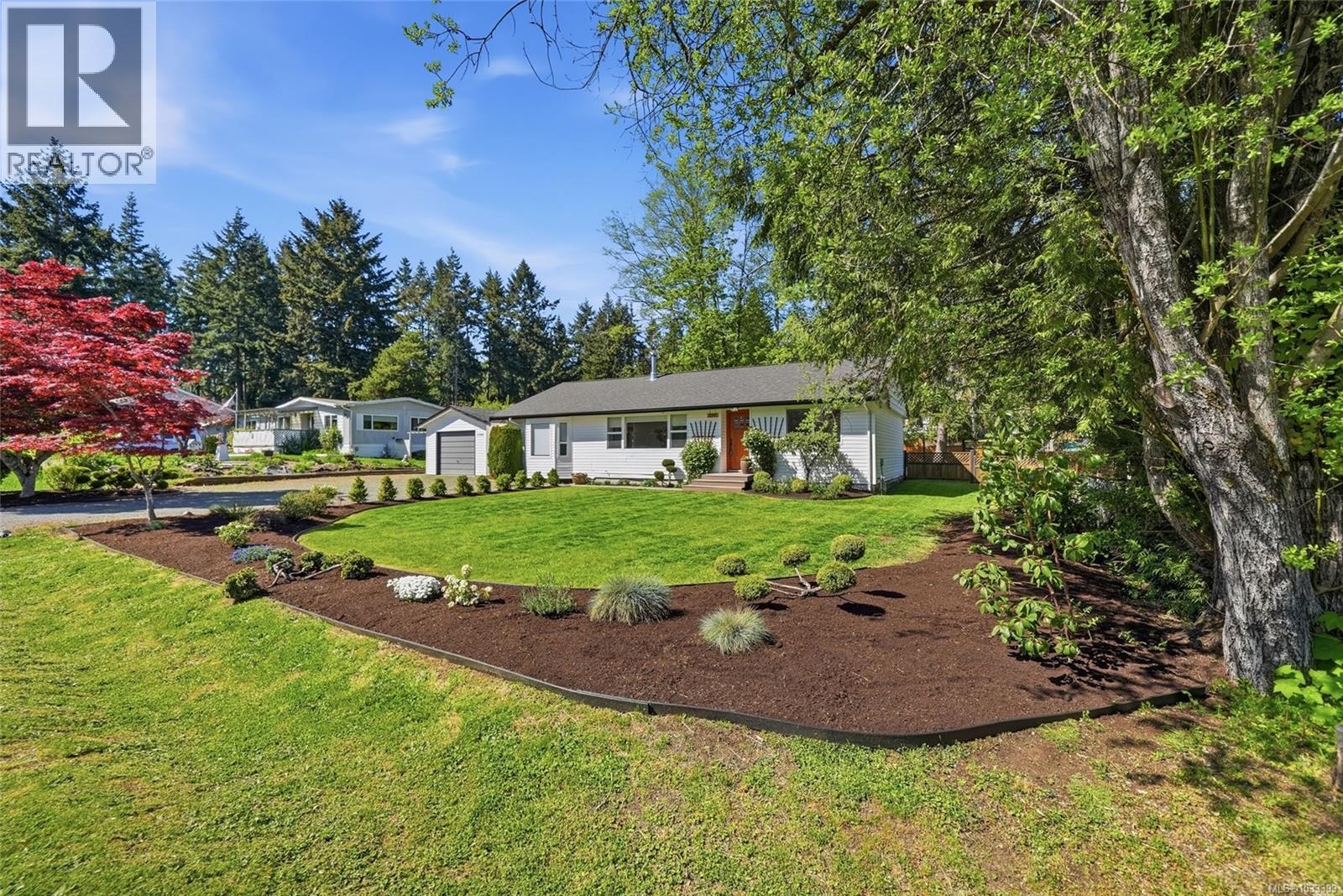 2395 Collins Cres - 37