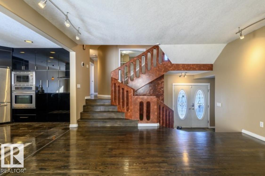 18633 122 AV NW, Edmonton