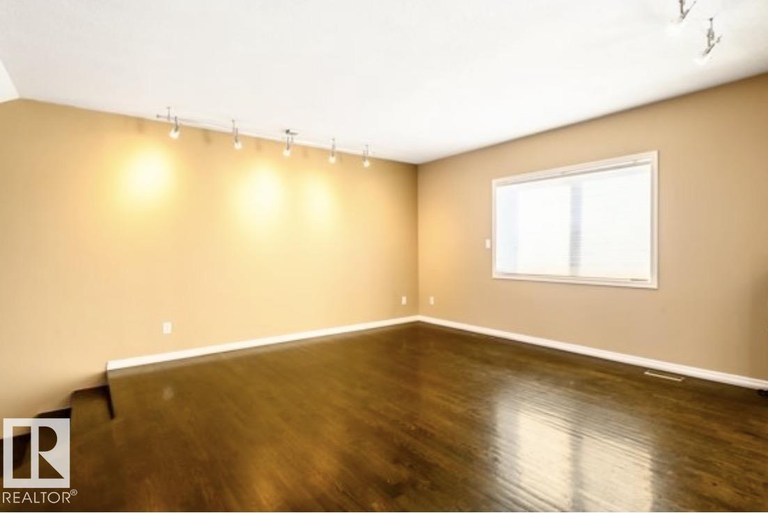 18633 122 AV NW, Edmonton