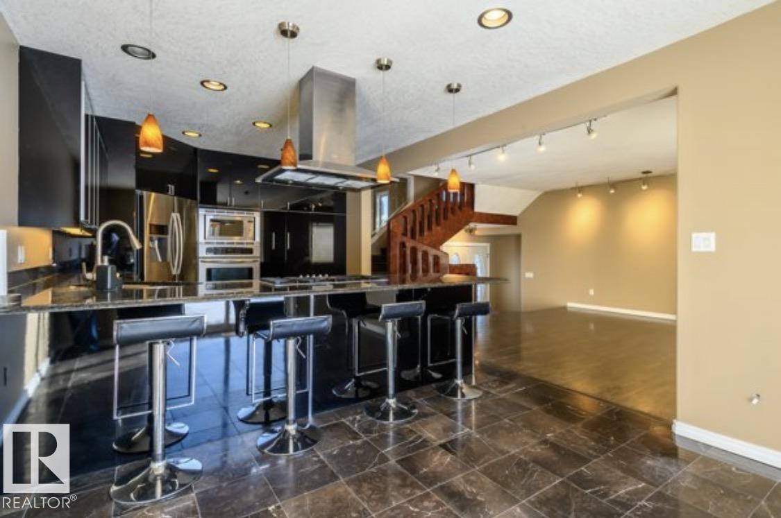 18633 122 AV NW, Edmonton