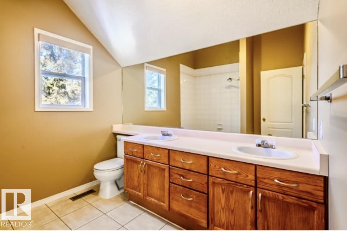 18633 122 AV NW, Edmonton