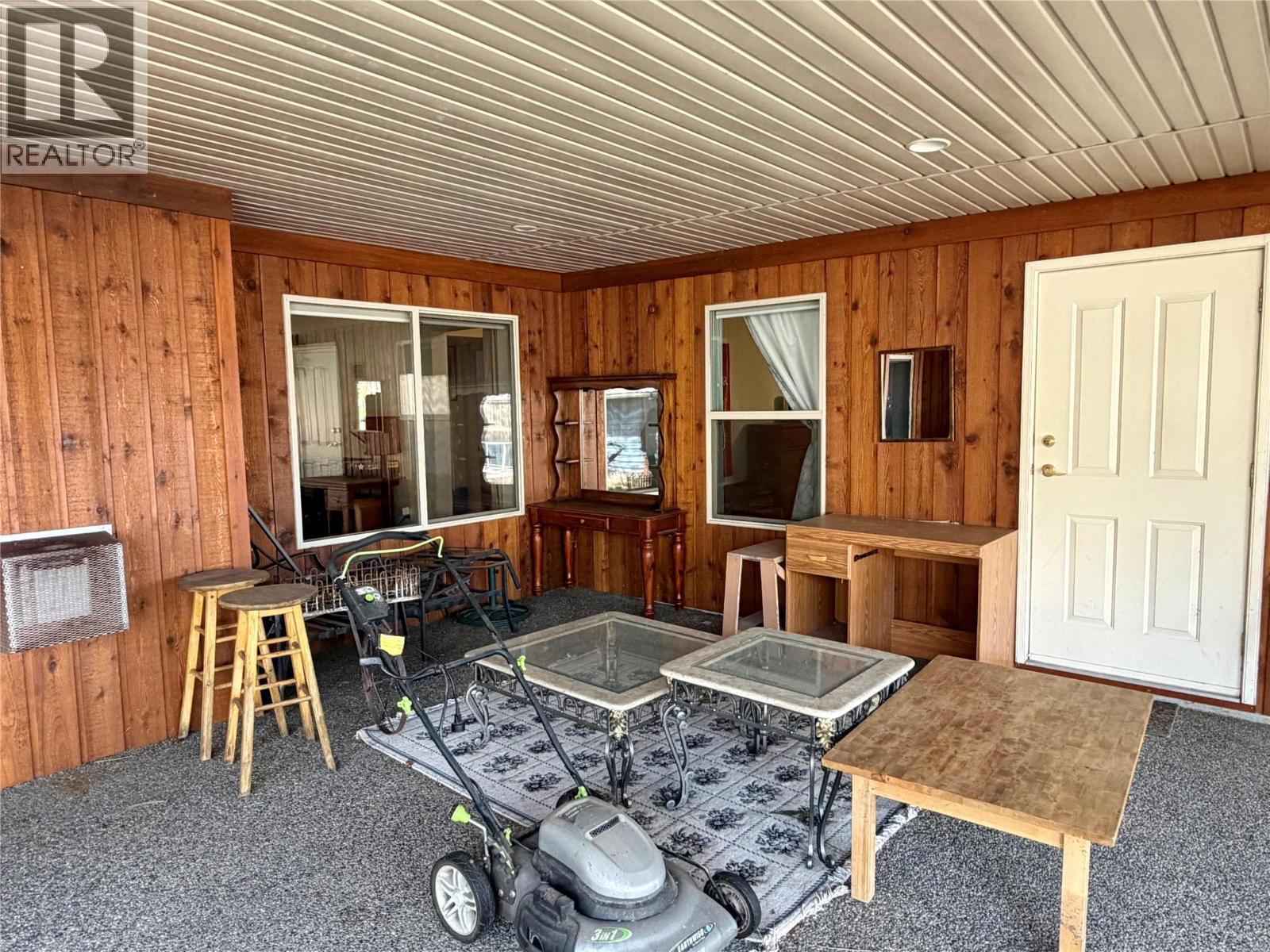 70 SANDNER Road - 24