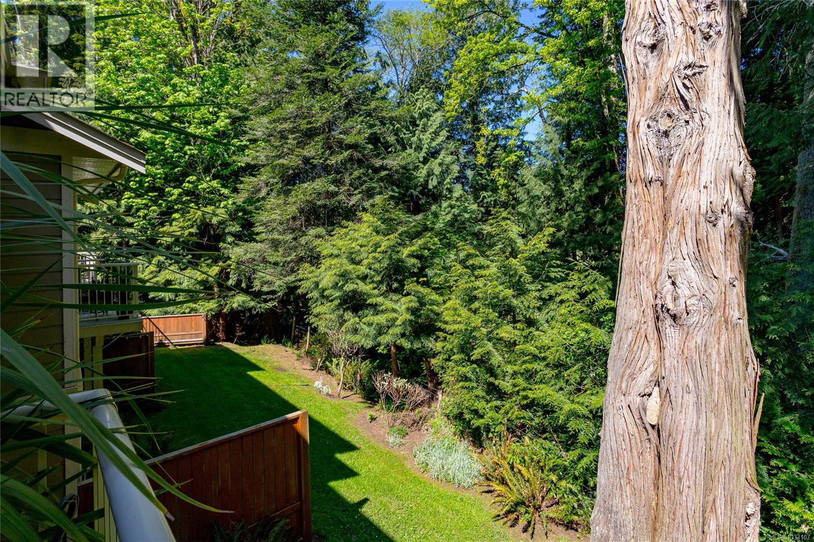 #7 199 Atkins Rd - 32