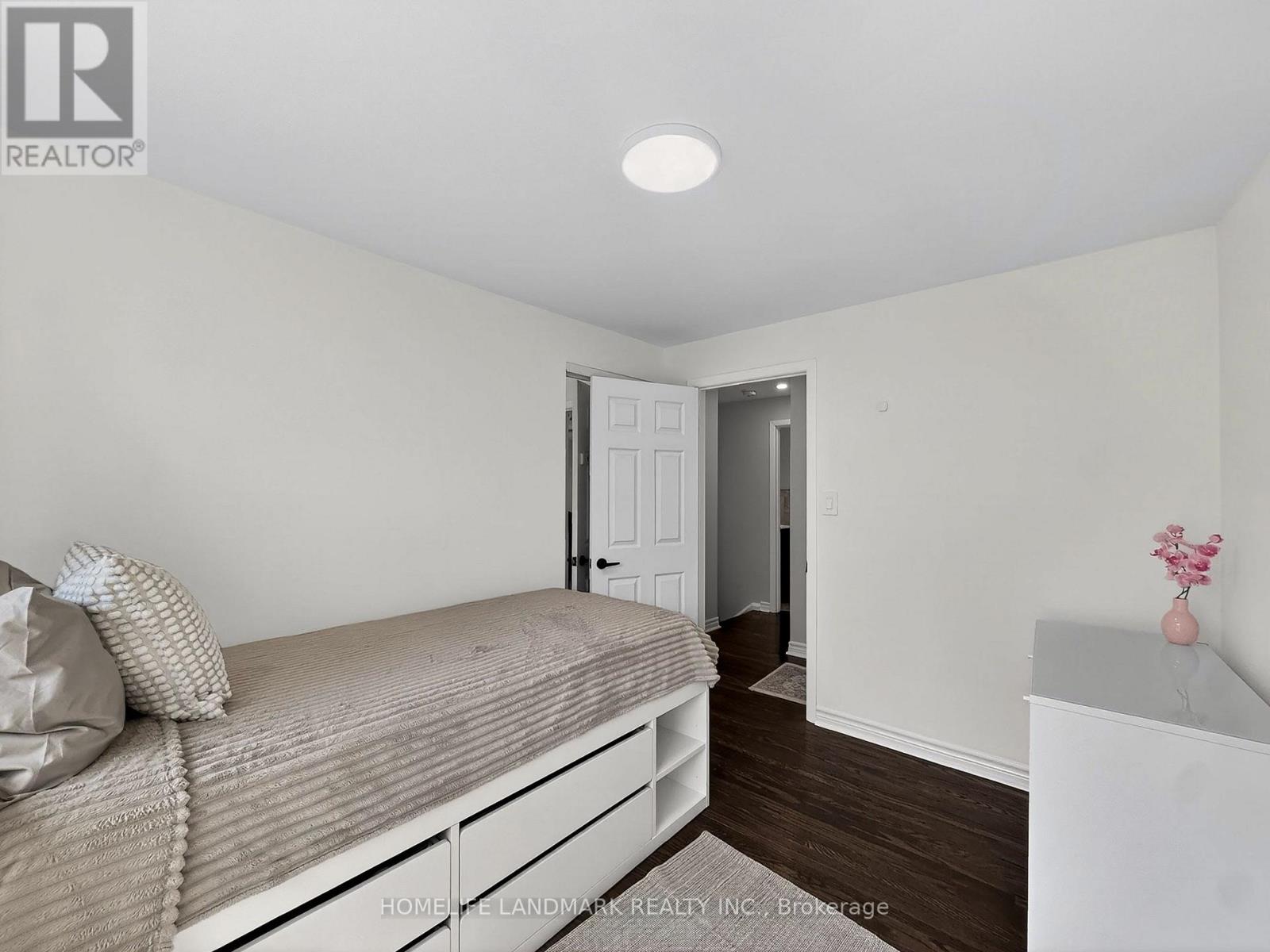 1166 KINGSHOLM DRIVE - 19