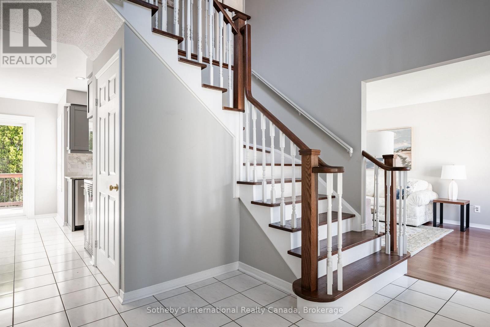 2185 VISTA DRIVE — photo 6