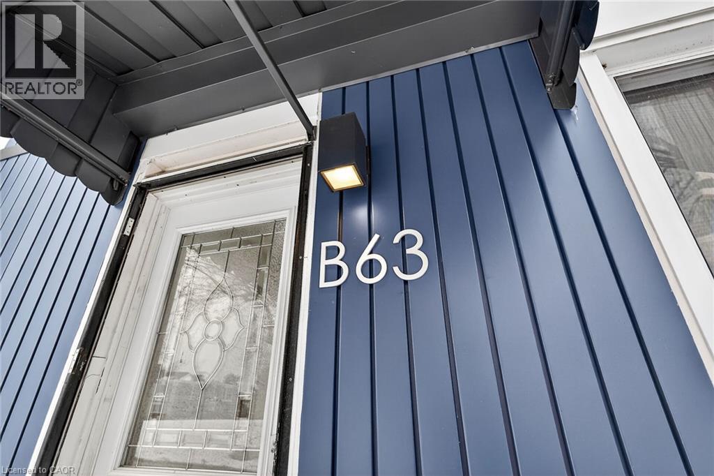 25 BRITTEN Close Unit# B63 - photo 2