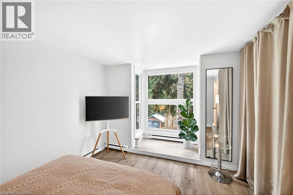 25 BRITTEN Close Unit# B63 — photo 24