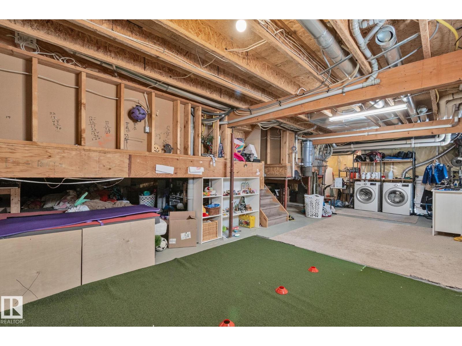 13817 131A AV NW, Edmonton