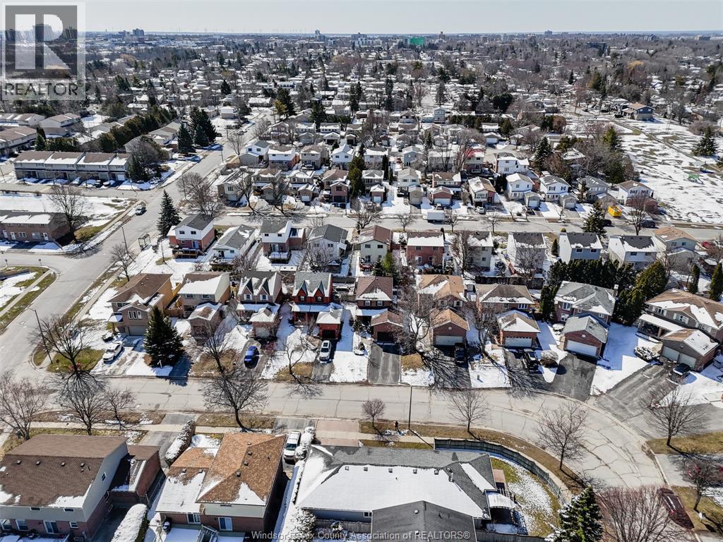 10 BALMORAL COURT, Kingston, Ontario, K7M7S9 — Photo 43