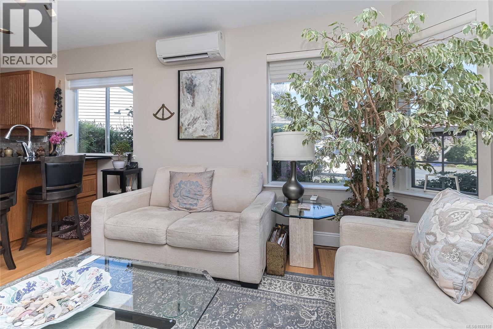 3678 Arbutus Dr N - 23