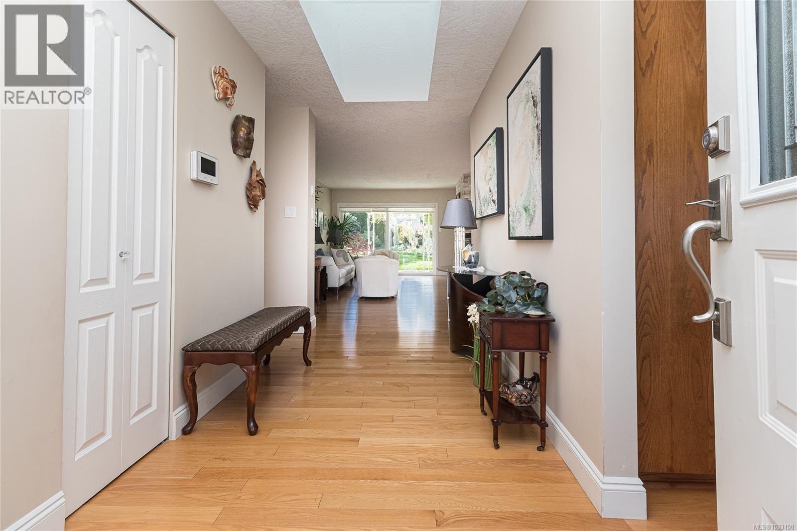 3678 Arbutus Dr N - 5