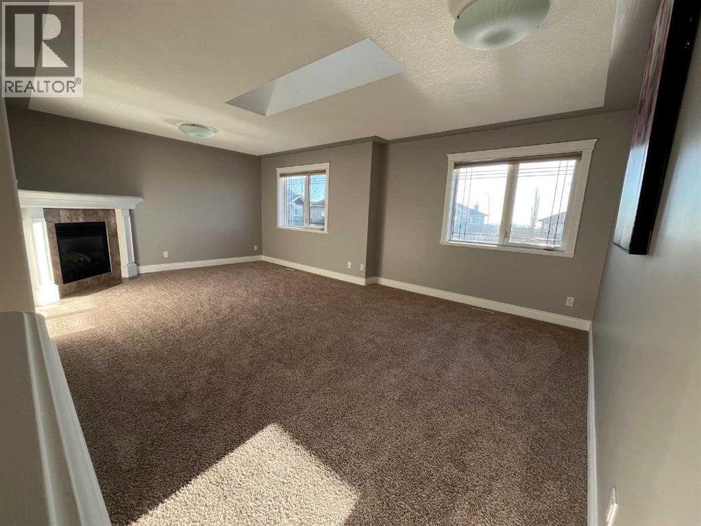 75 Royal Abbey Rise NW — photo 8