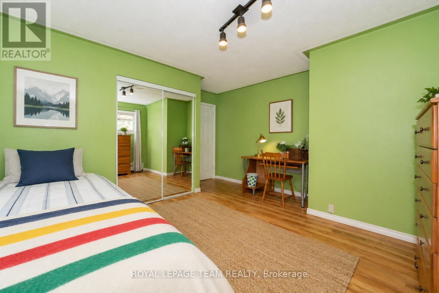 42165 COMBERMERE ROAD - 25