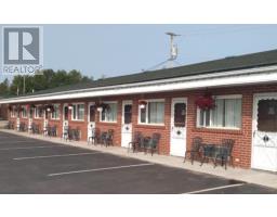 164 Mission Rd, Wawa, ON P0S1K0 Photo 16