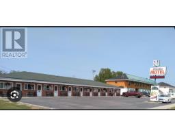 164 Mission Rd, Wawa, ON P0S1K0 Photo 15