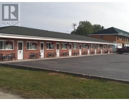 164 Mission Rd, Wawa, ON P0S1K0 Photo 14