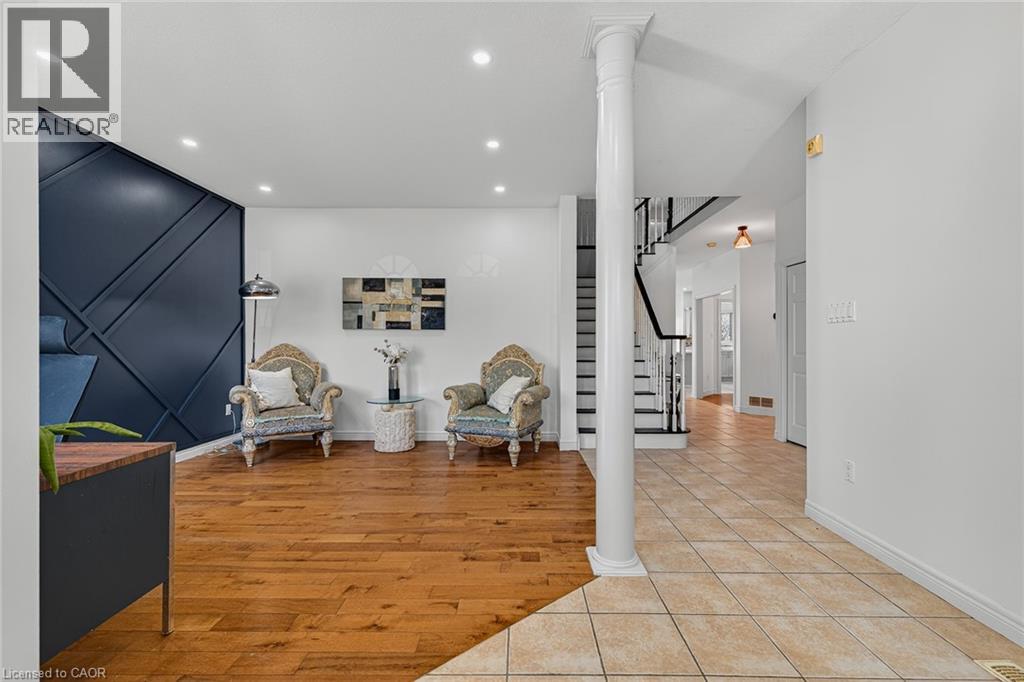 14 HEARTHBRIDGE Street - 2