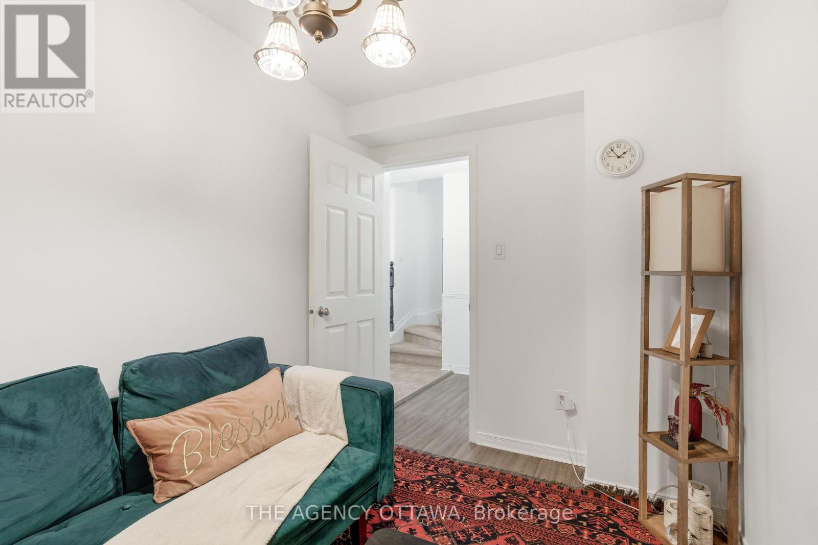 107 CAITHNESS PRIVATE - 9