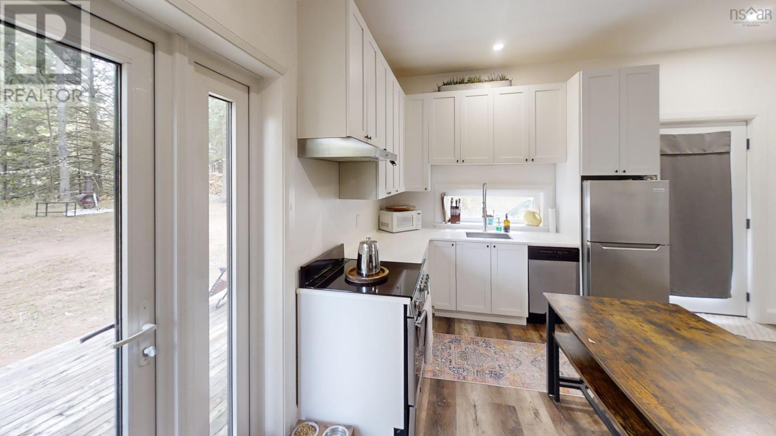 Kitchen Apt 1