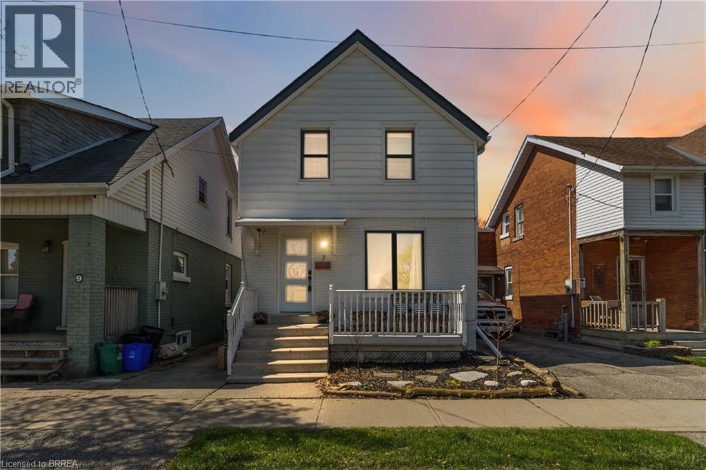 7 ONTARIO Street, Brantford, Ontario, N3S2B7 — Photo 41
