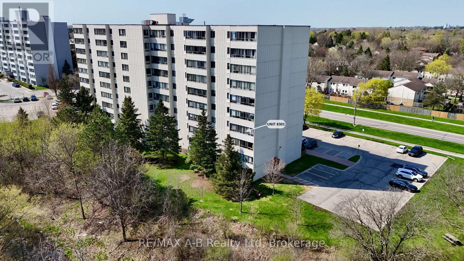 #301 1600 ADELAIDE STREET N - 39