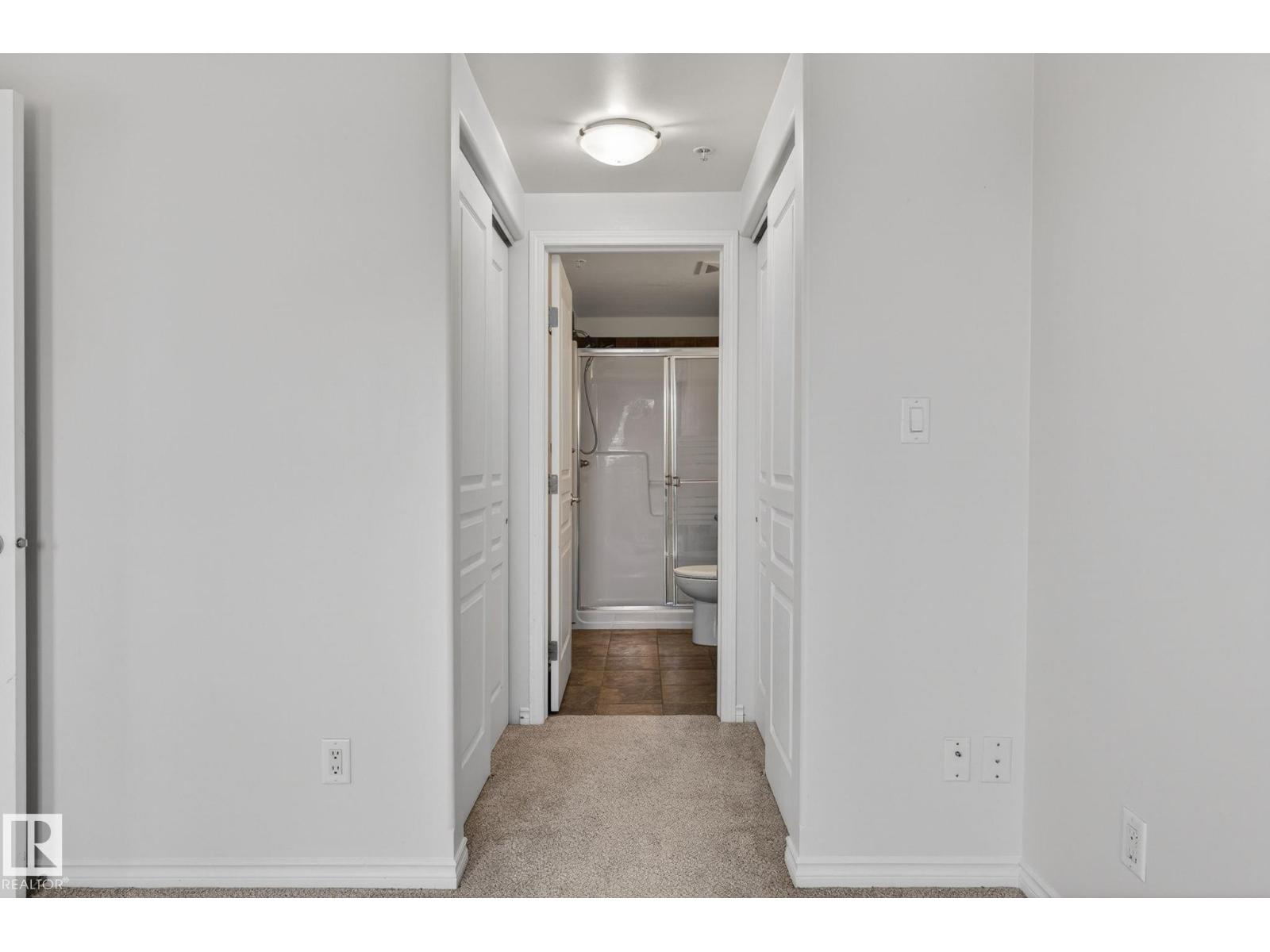 #702 9707 106 ST NW, Edmonton