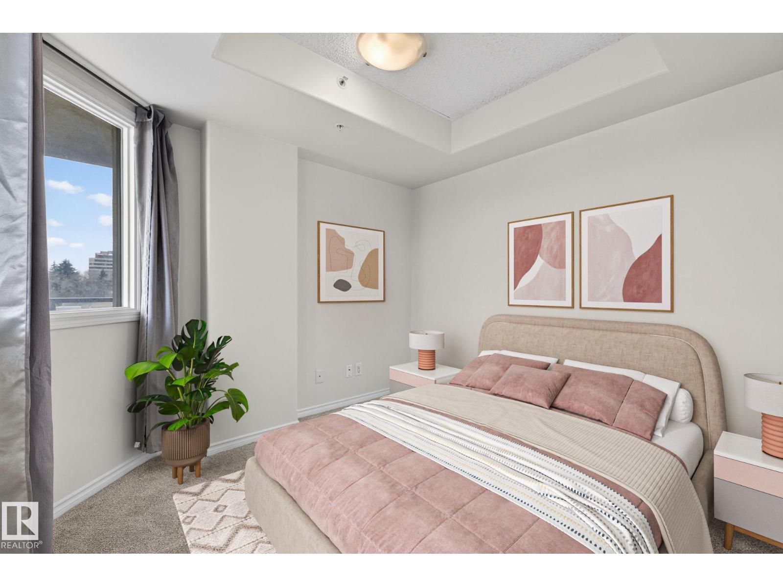 #702 9707 106 ST NW, Edmonton