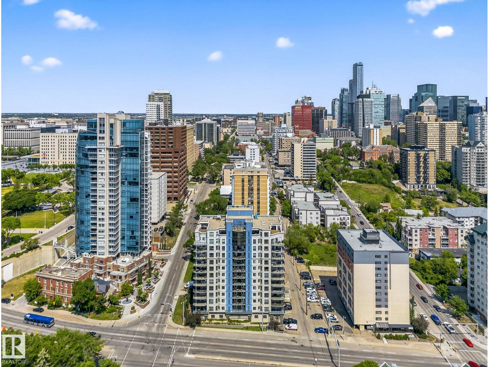 #702 9707 106 ST NW, Edmonton