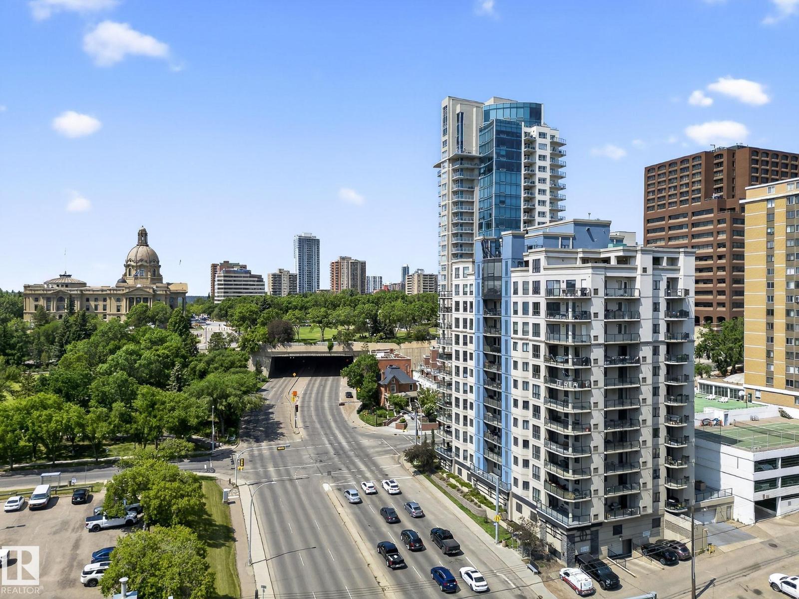 #702 9707 106 ST NW, Edmonton