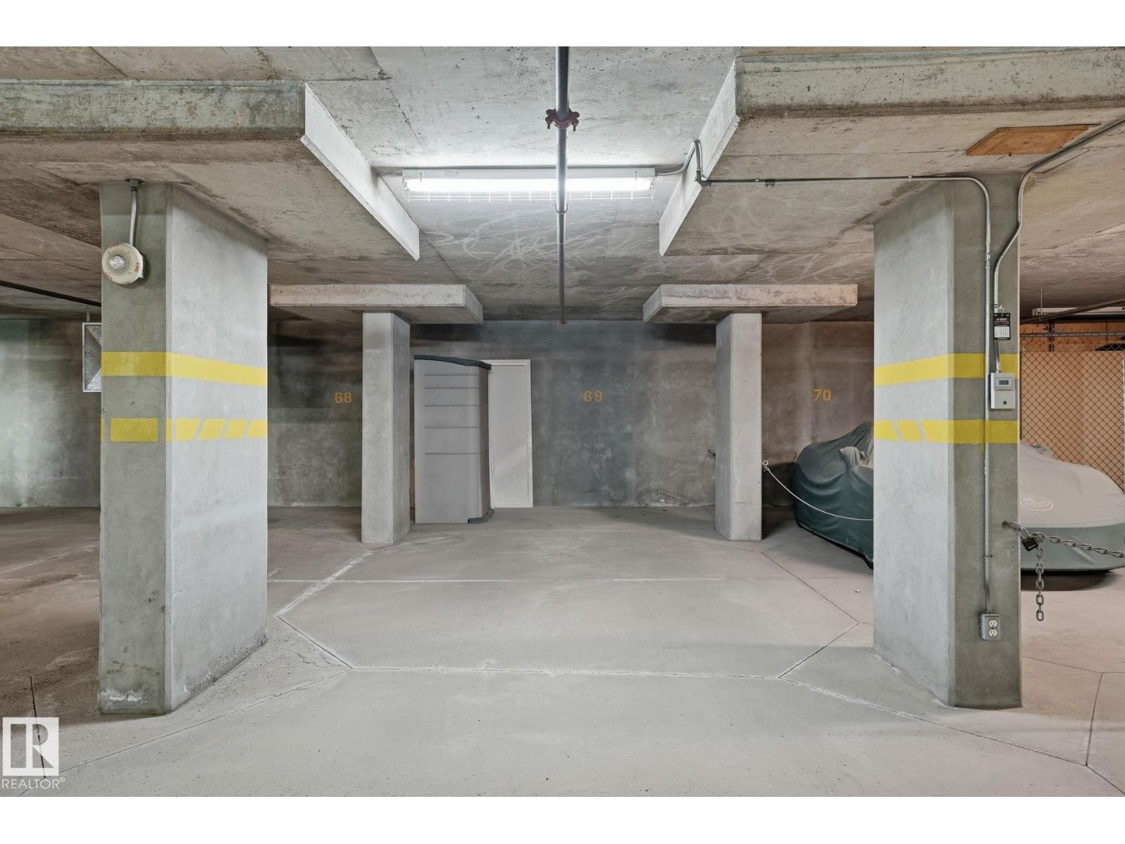 #702 9707 106 ST NW, Edmonton