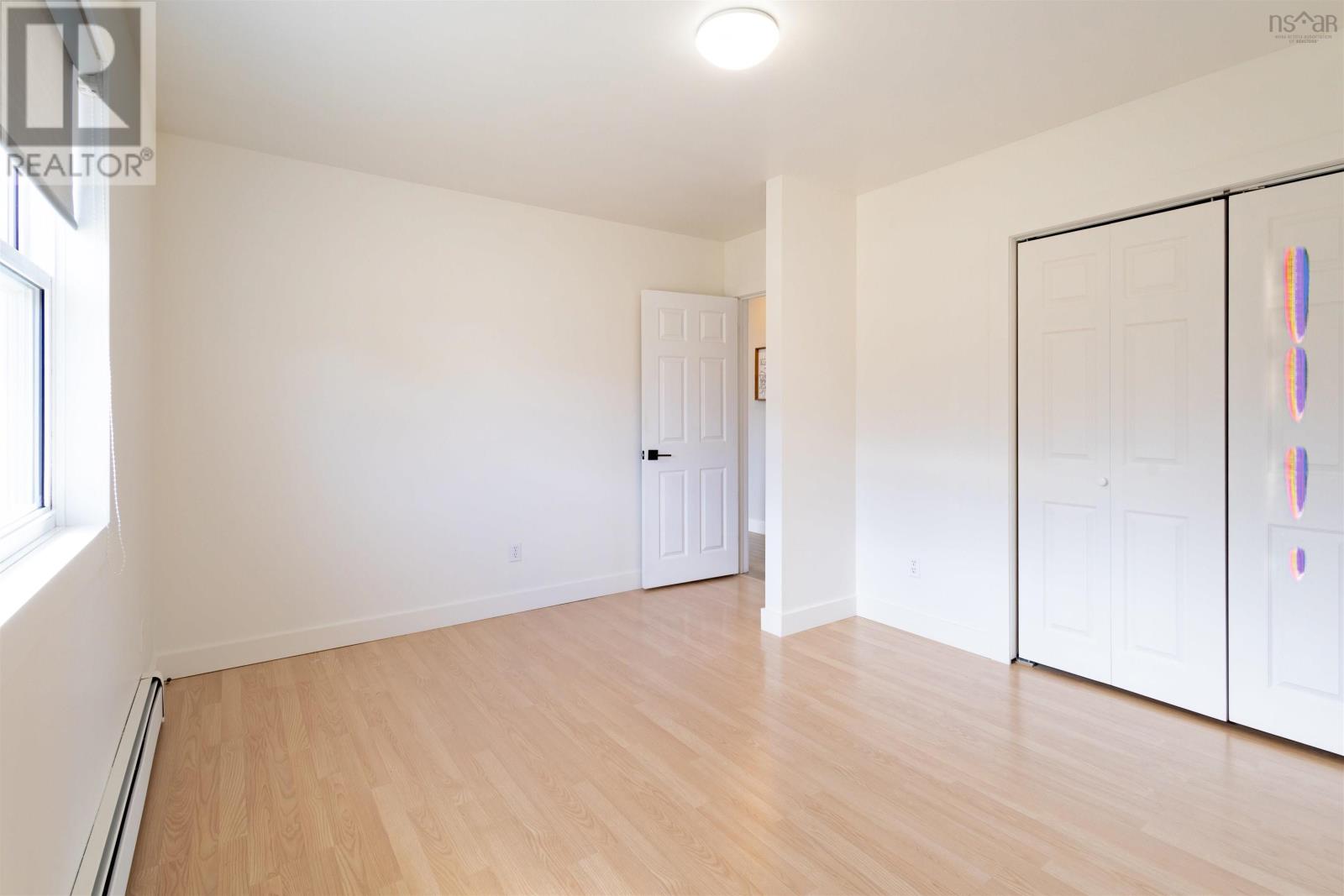 Property 13 of 35 of 299 Hills Road