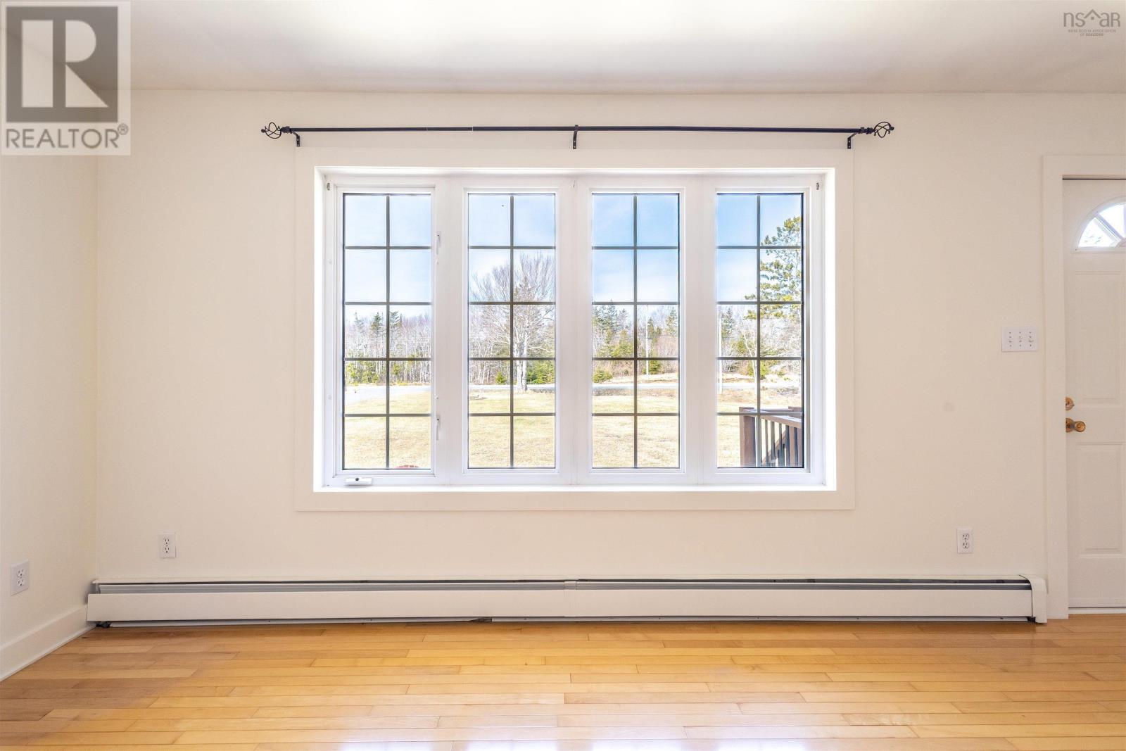 Property 9 of 35 of 299 Hills Road