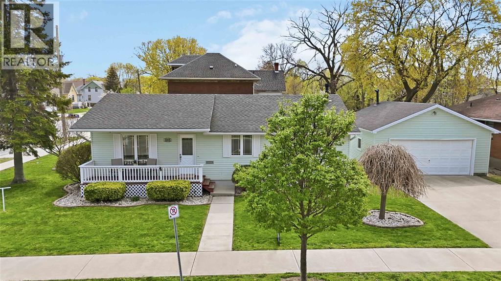 165 TALFOURD STREET, Sarnia, Ontario, N7T1N6 — Photo 38
