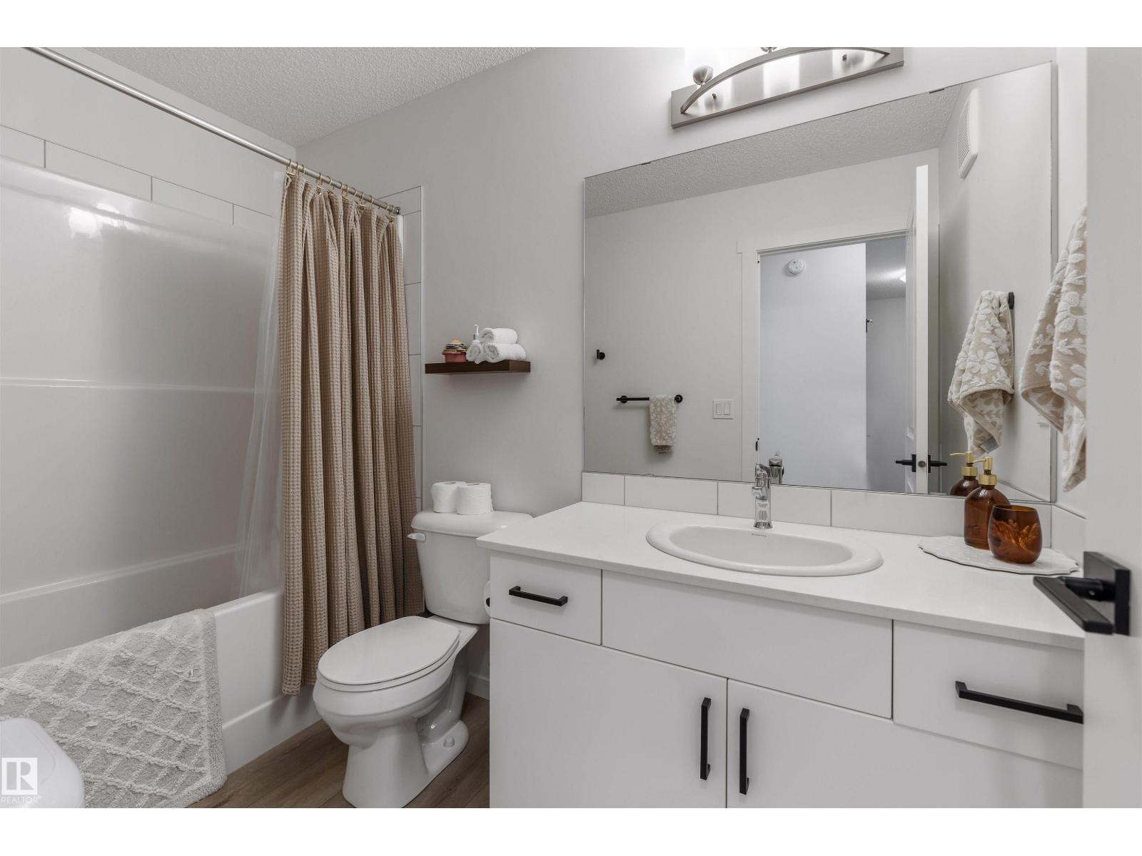 1199 KESWICK DR SW, Edmonton