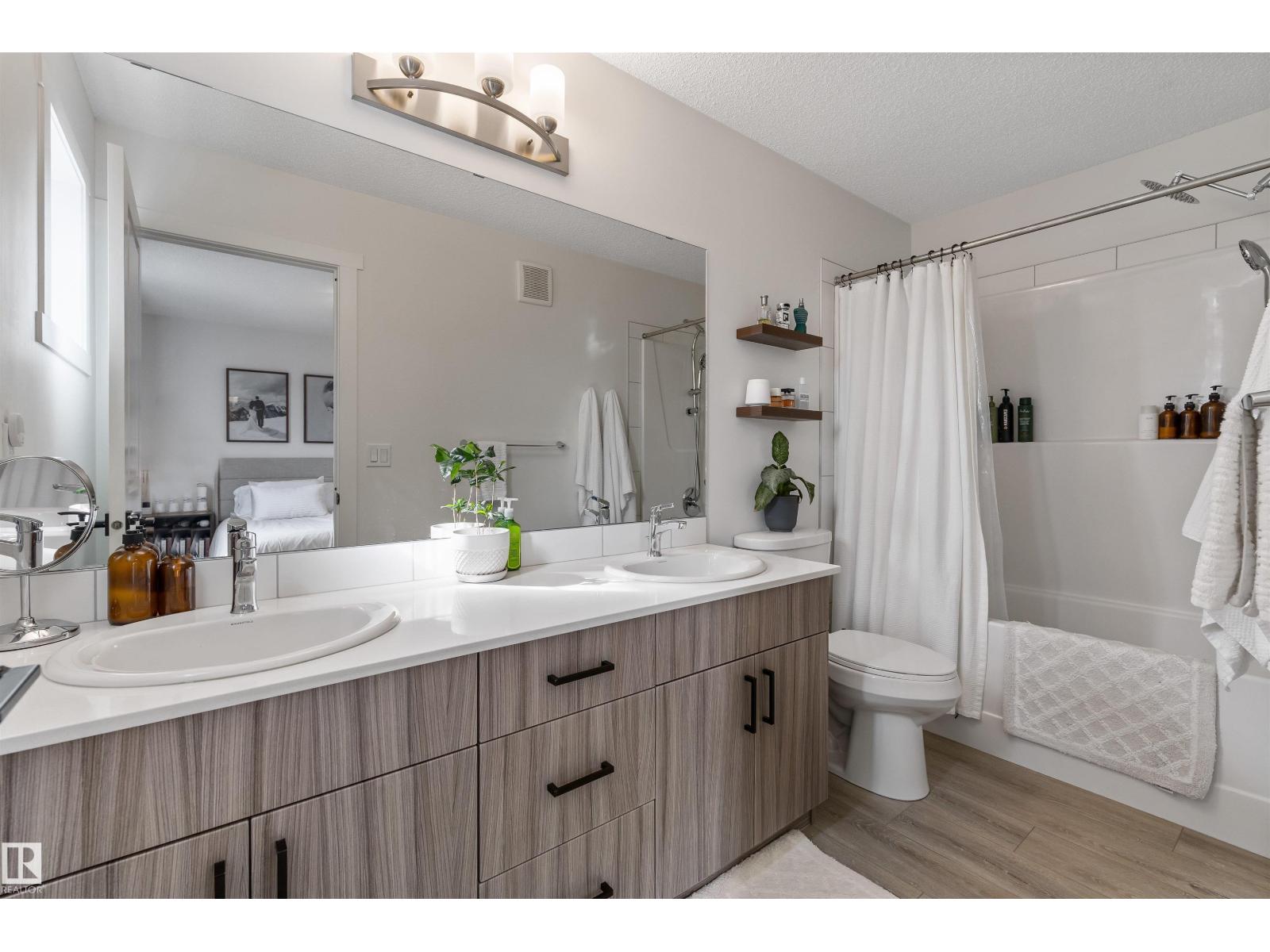 1199 KESWICK DR SW, Edmonton