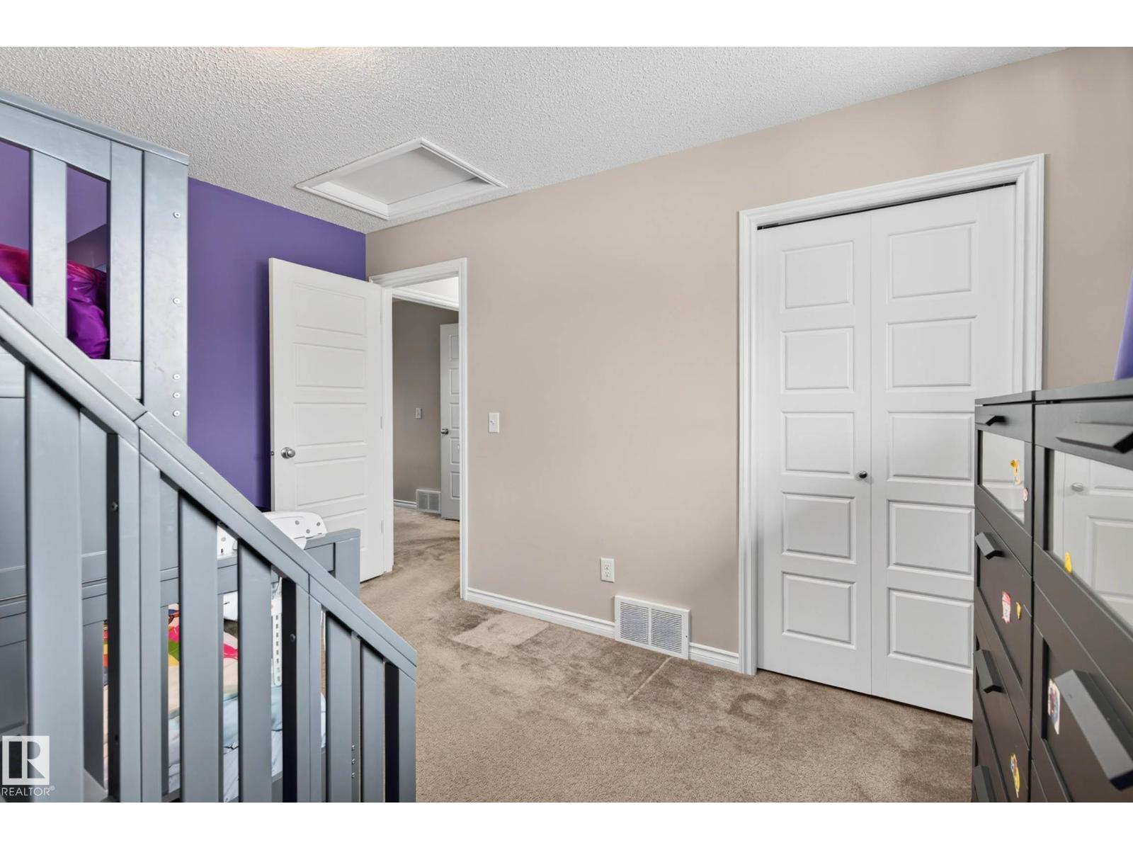 3233 21A AV NW, Edmonton