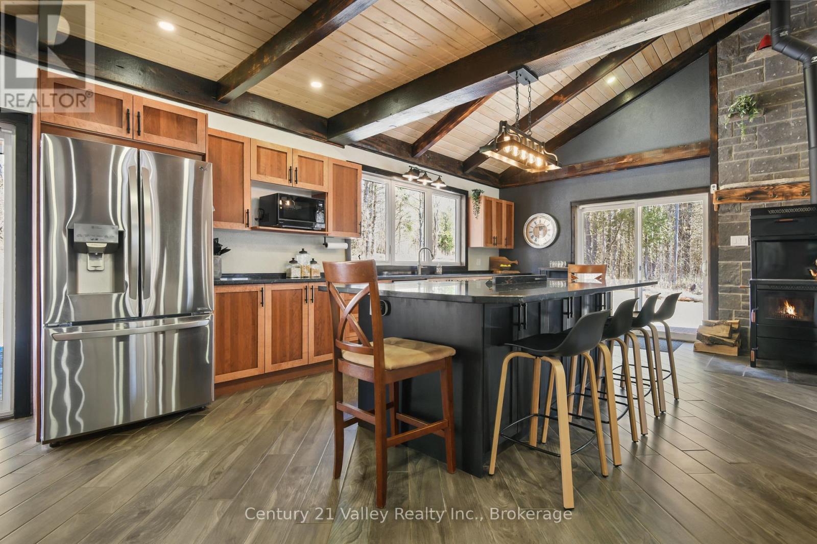 Chef's kitchen