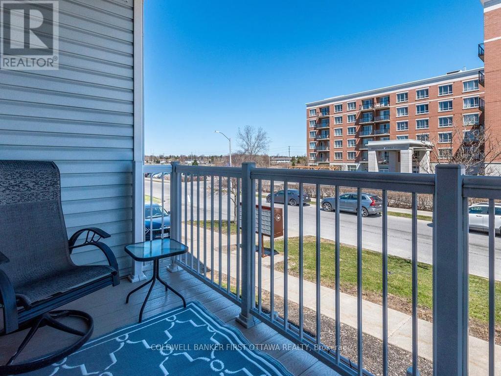2 Bed, 2 Bath House for Sale in Ottawa – E – 100 ARTESA PRIVATE, Ottawa – MLS# X13044326 - Image 26