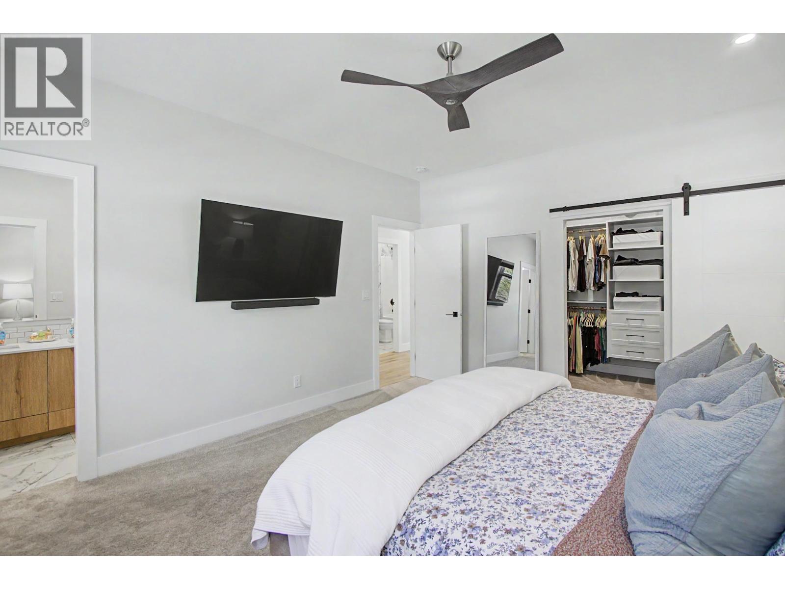 4192-4194 MEARS COURT - 15