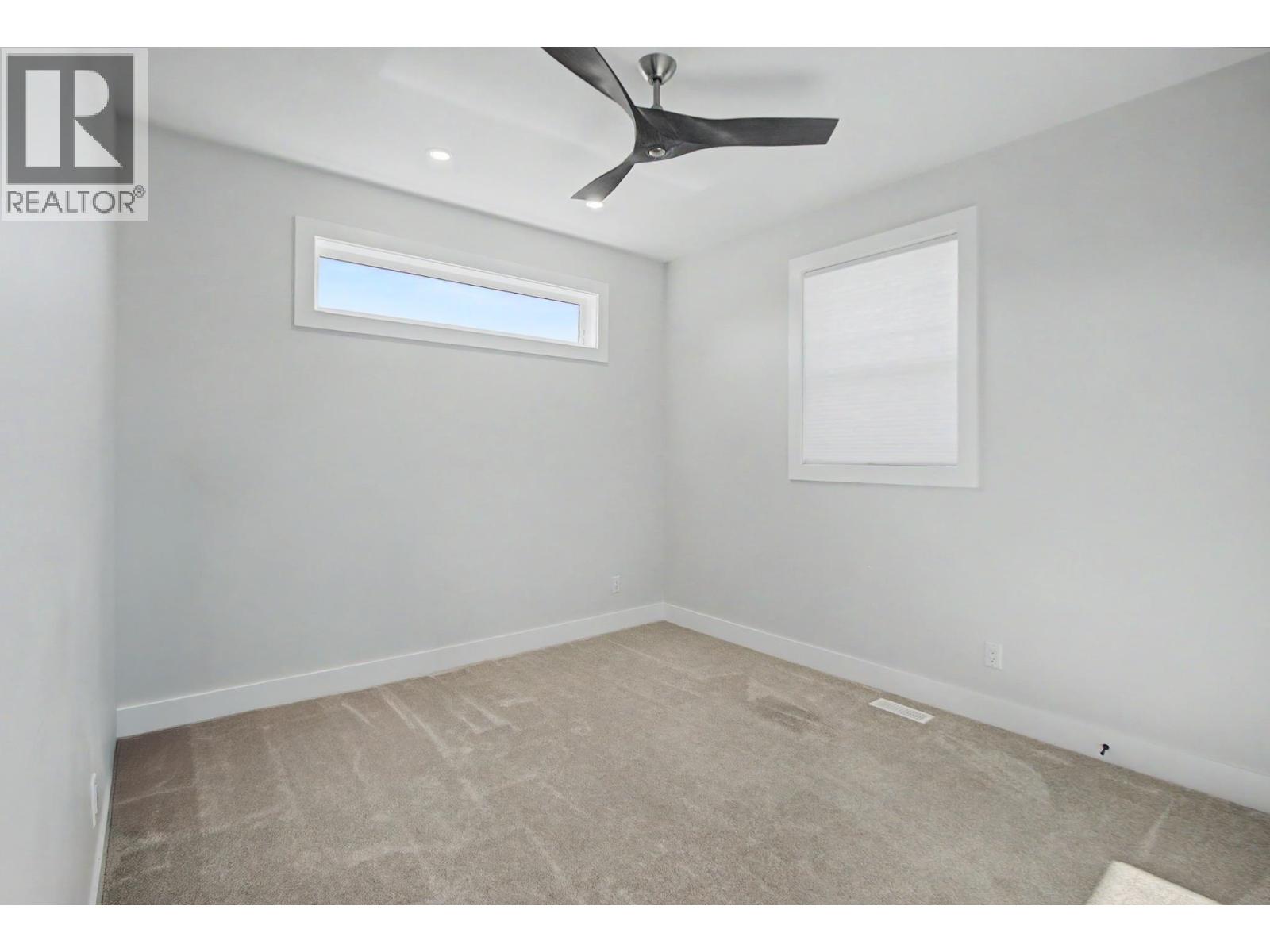 4192-4194 MEARS COURT - 18