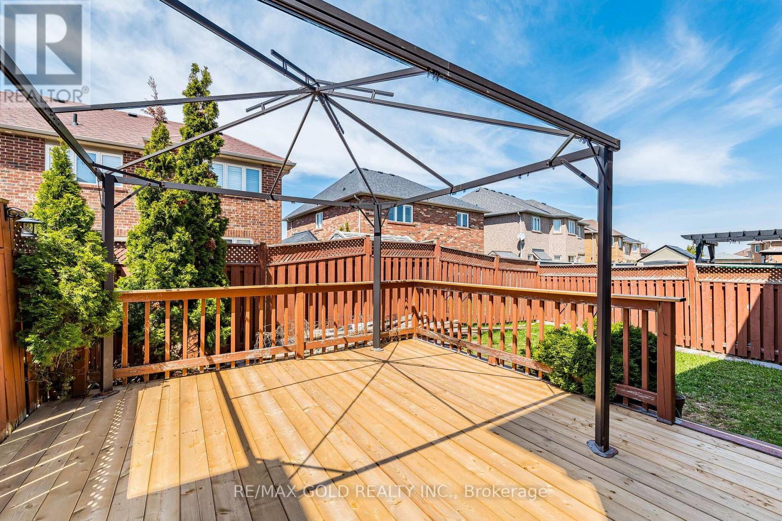 46 MCCRIMMON DRIVE - 31