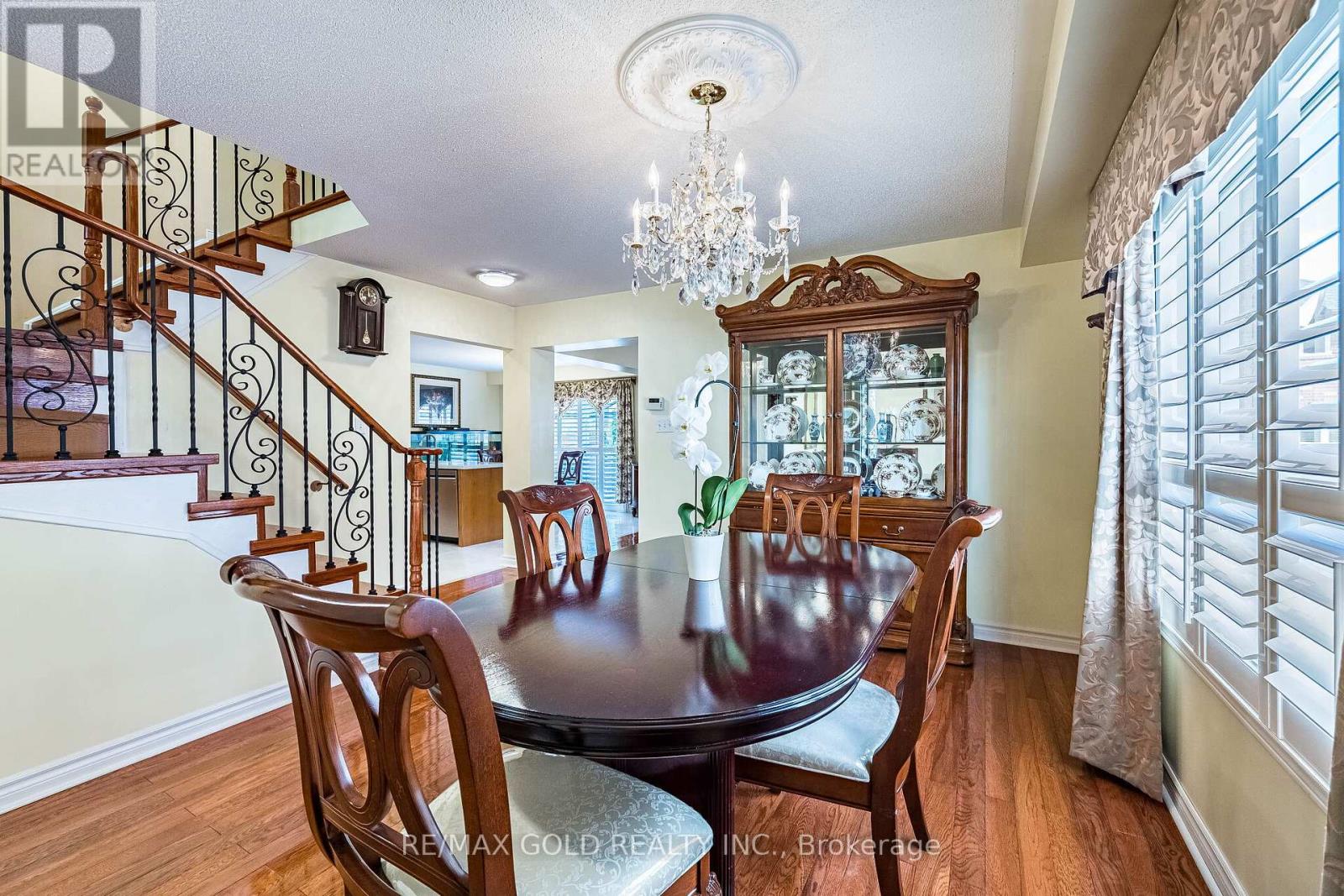 46 MCCRIMMON DRIVE - 7