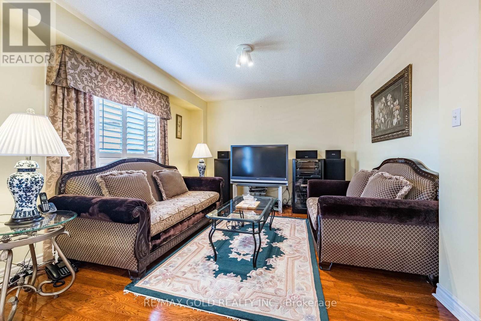 46 MCCRIMMON DRIVE - 8