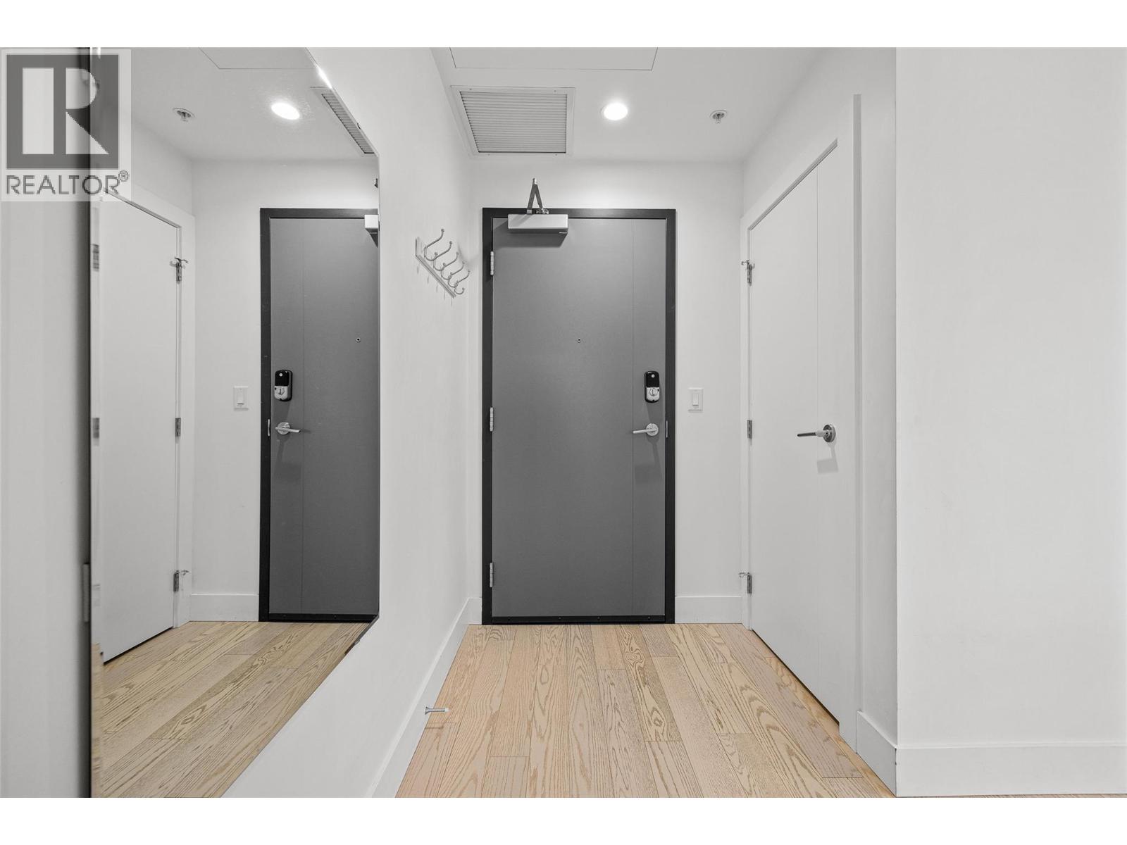 1191 Sunset Drive Unit# 2205, Kelowna
