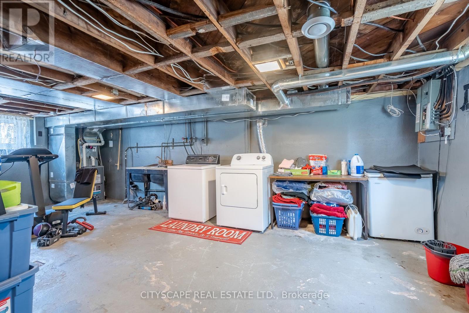 7992 PETER STREET — photo 25