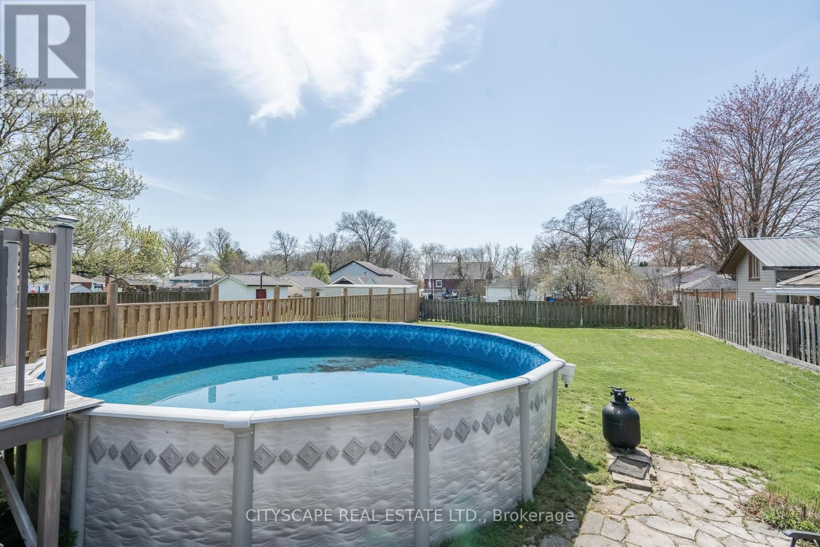 7992 PETER STREET — photo 38