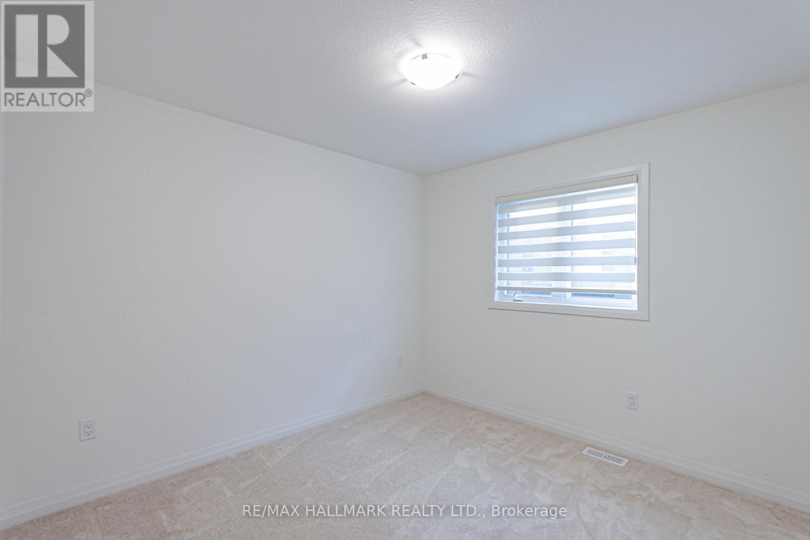 58 MARIE STREET - 27