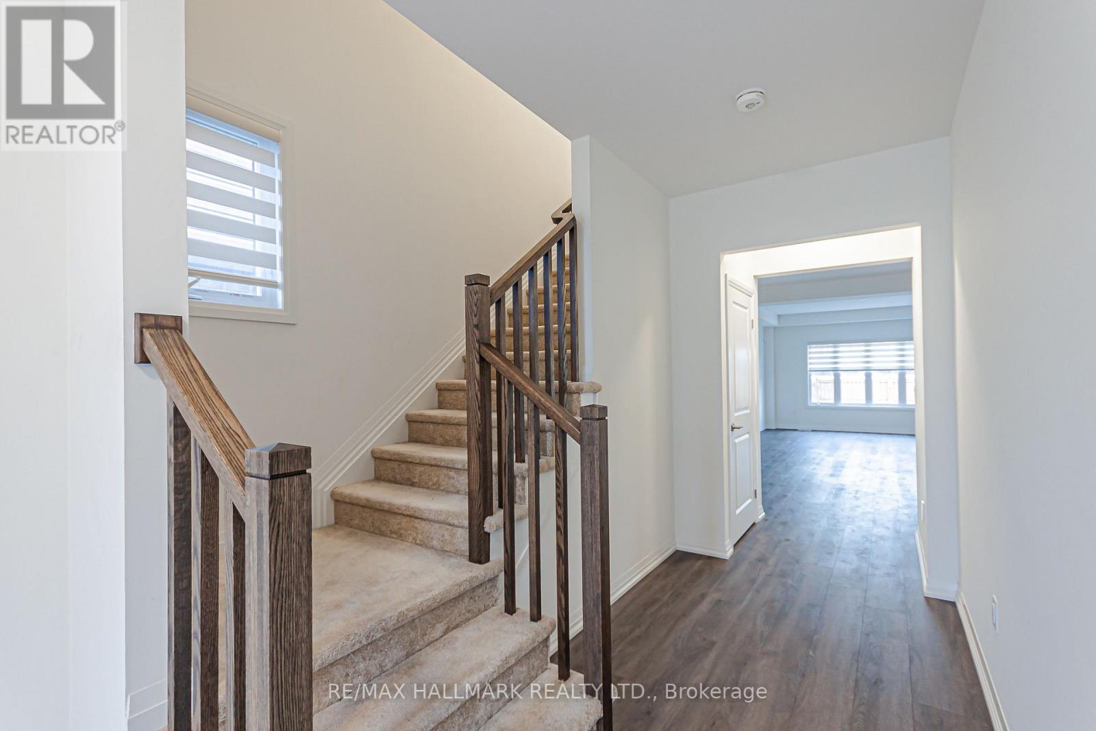 58 MARIE STREET — photo 4