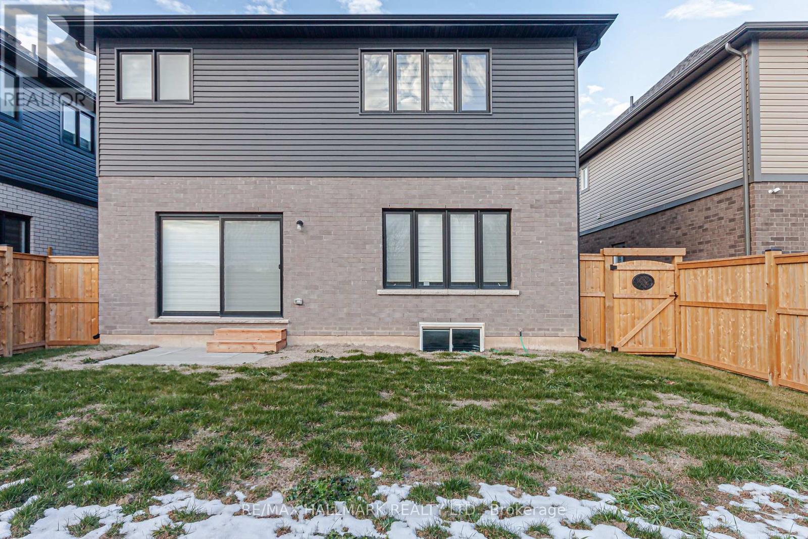 58 MARIE STREET - 41